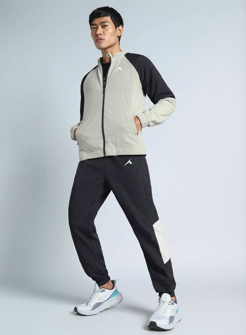Mens Run Forward Tracksuit