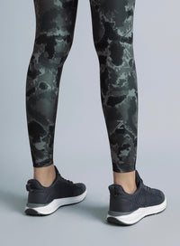 Womens Pacer Camo Leggings