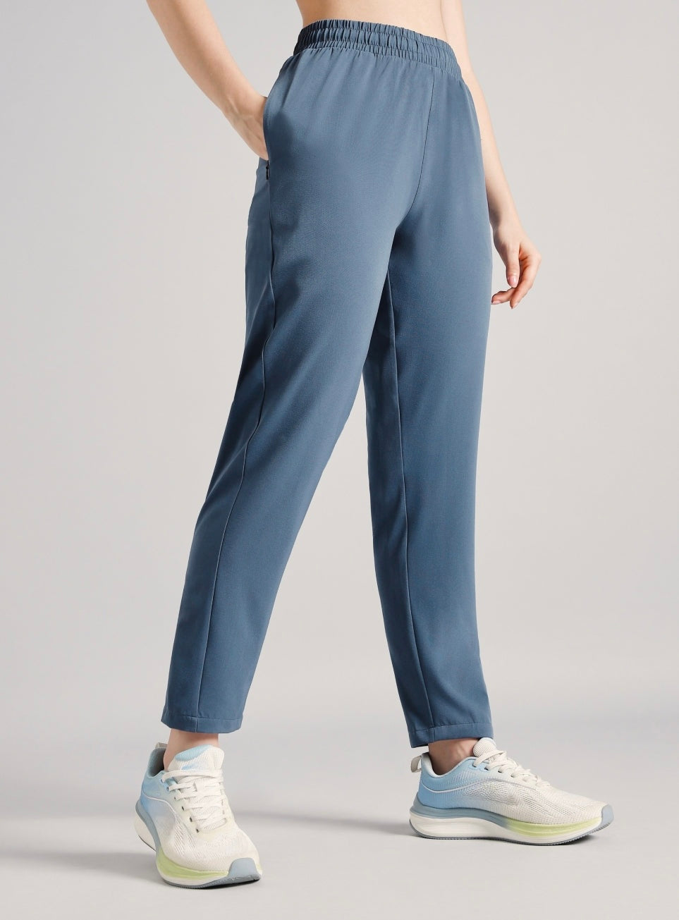 Women Pace Pro Running Trackpants