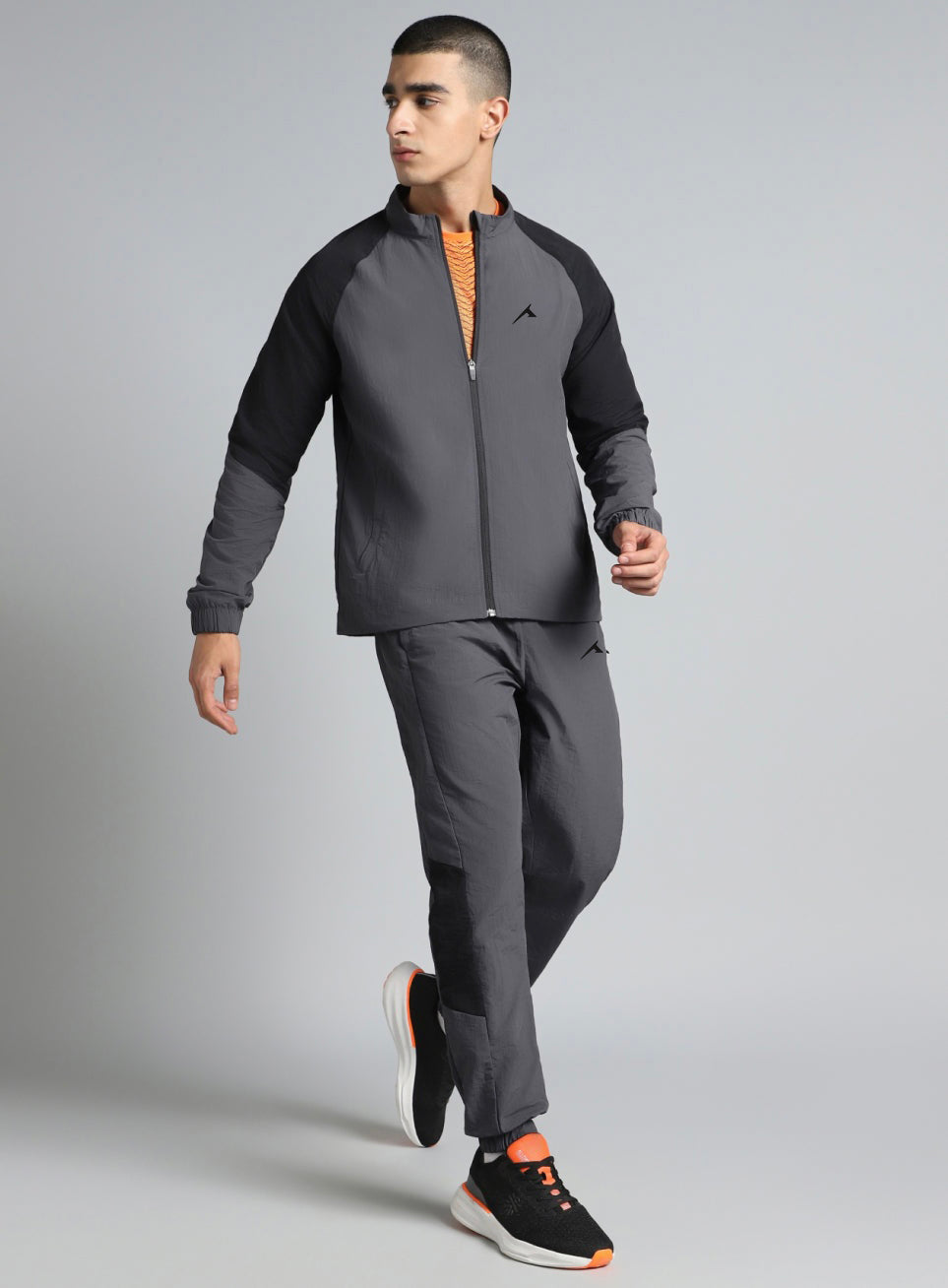 Mens Run Forward Tracksuit