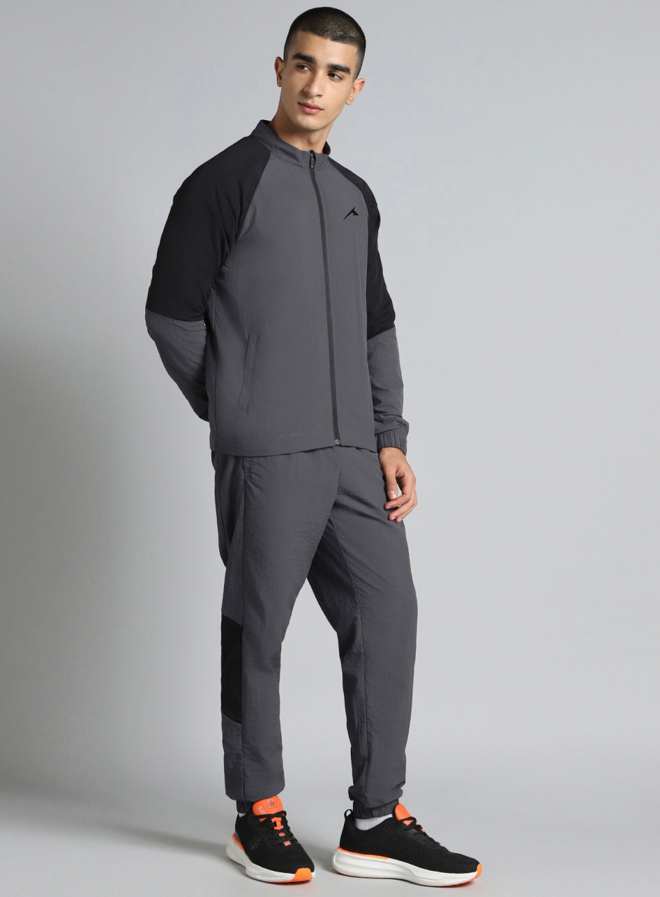 Mens Run Forward Tracksuit