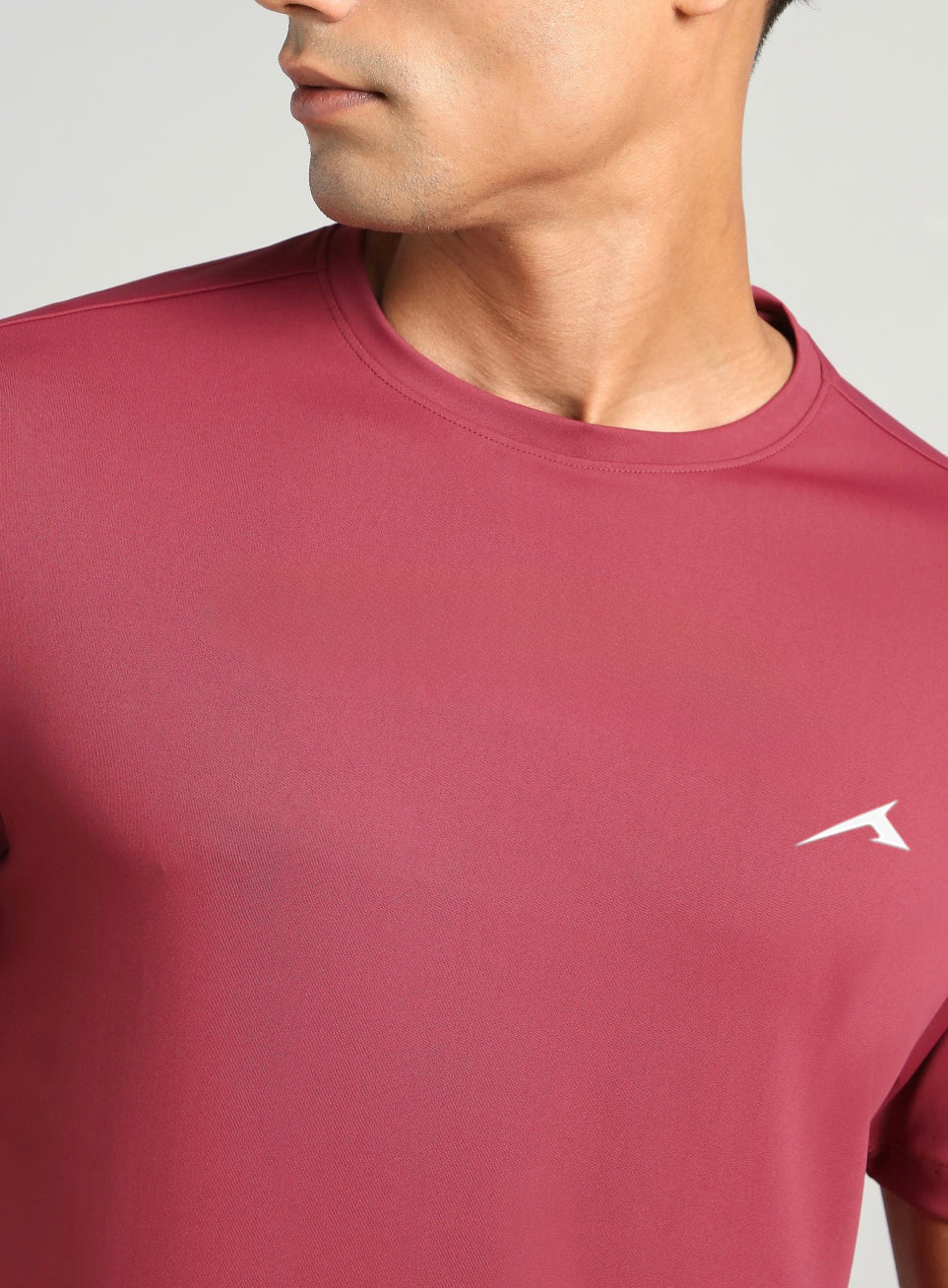 Mens Performance T-Shirt (MAROON)