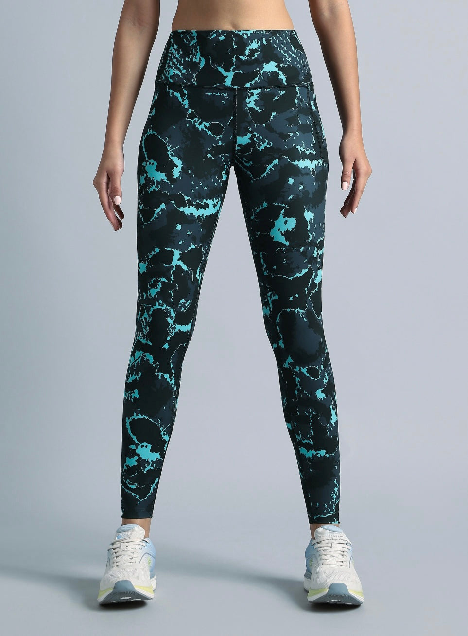 Womens Pacer Camo Leggings