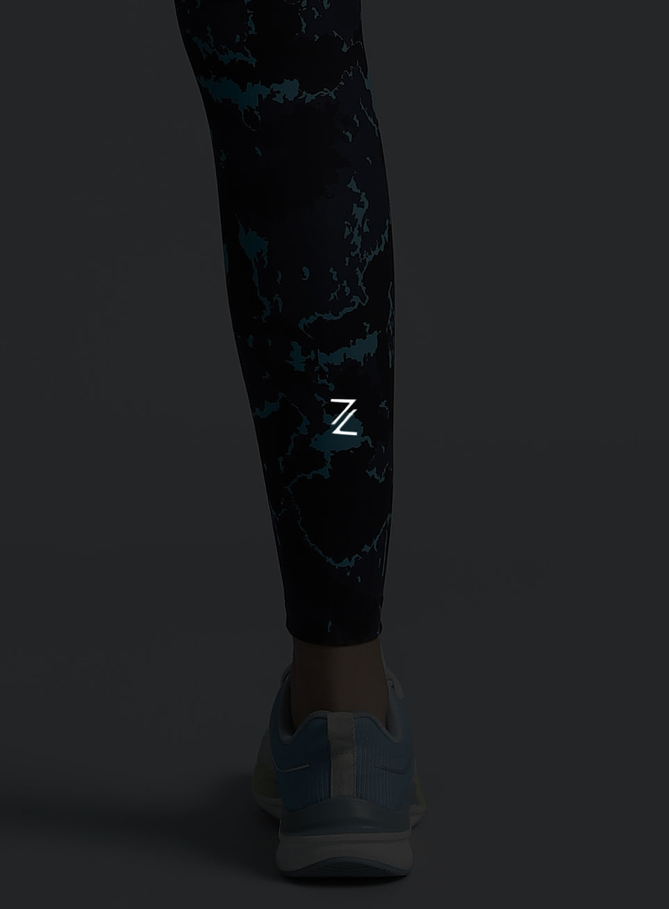 Womens Pacer Camo Leggings